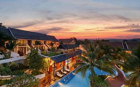 Manyo Hotel And Resort